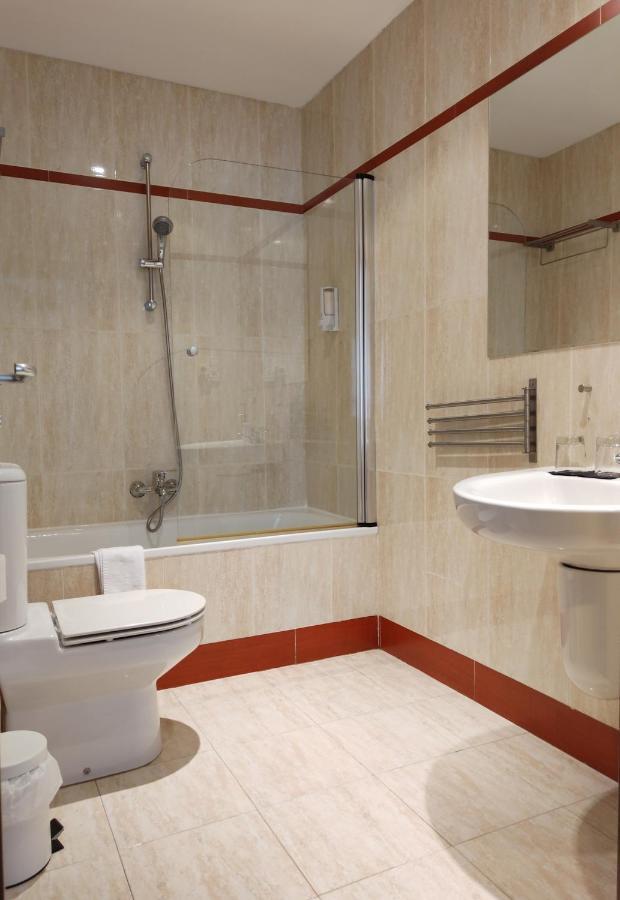Hotel Cuentame บูร์โกส ภายนอก รูปภาพ