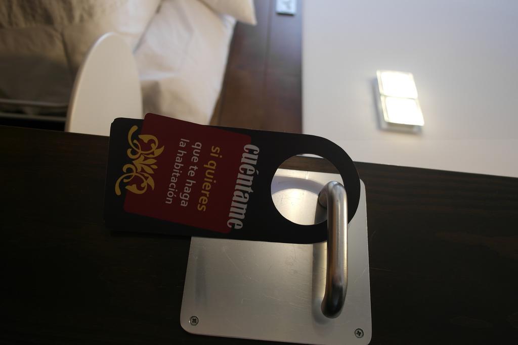 Hotel Cuentame บูร์โกส ภายนอก รูปภาพ