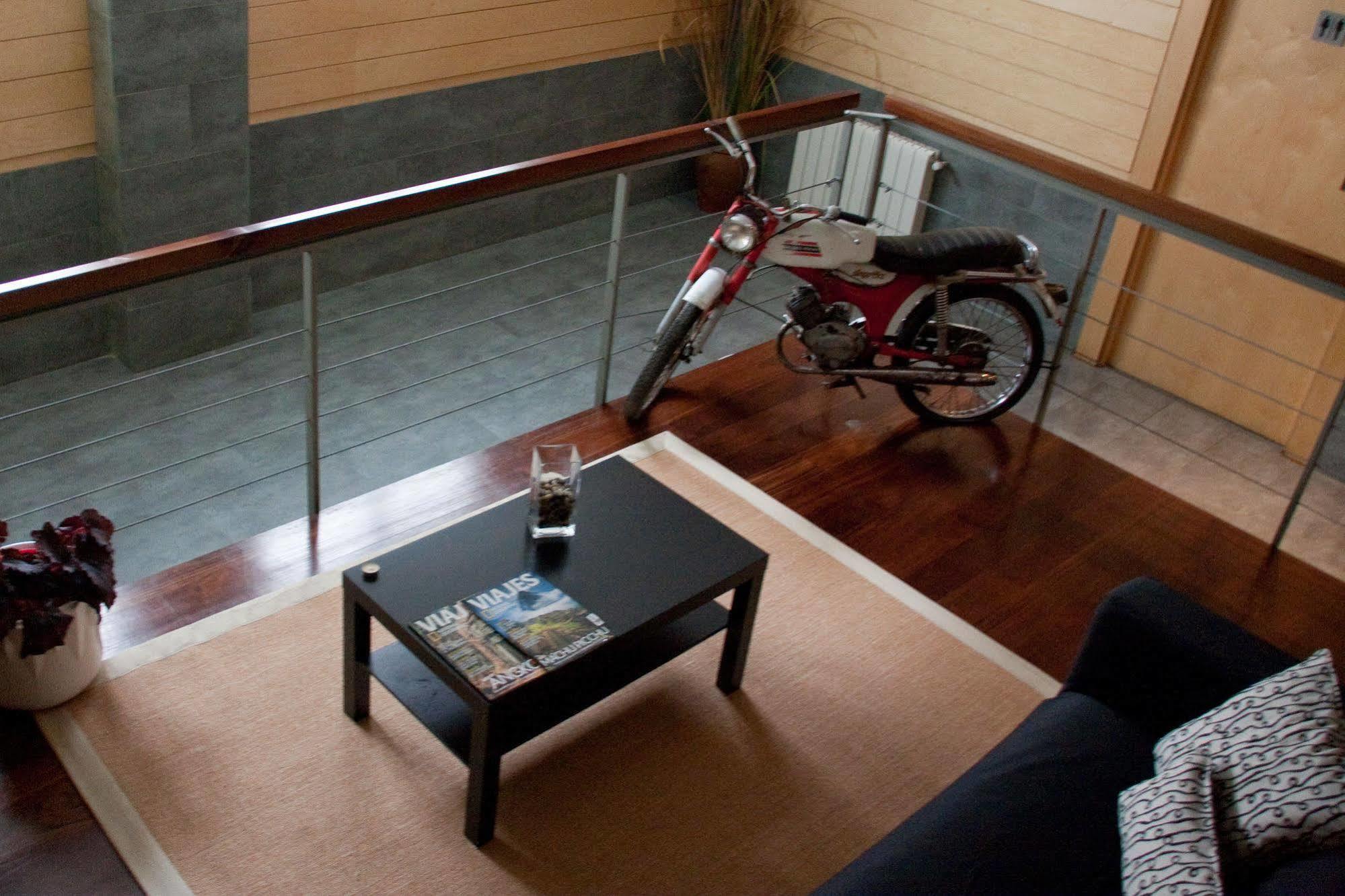 Hotel Cuentame บูร์โกส ภายนอก รูปภาพ